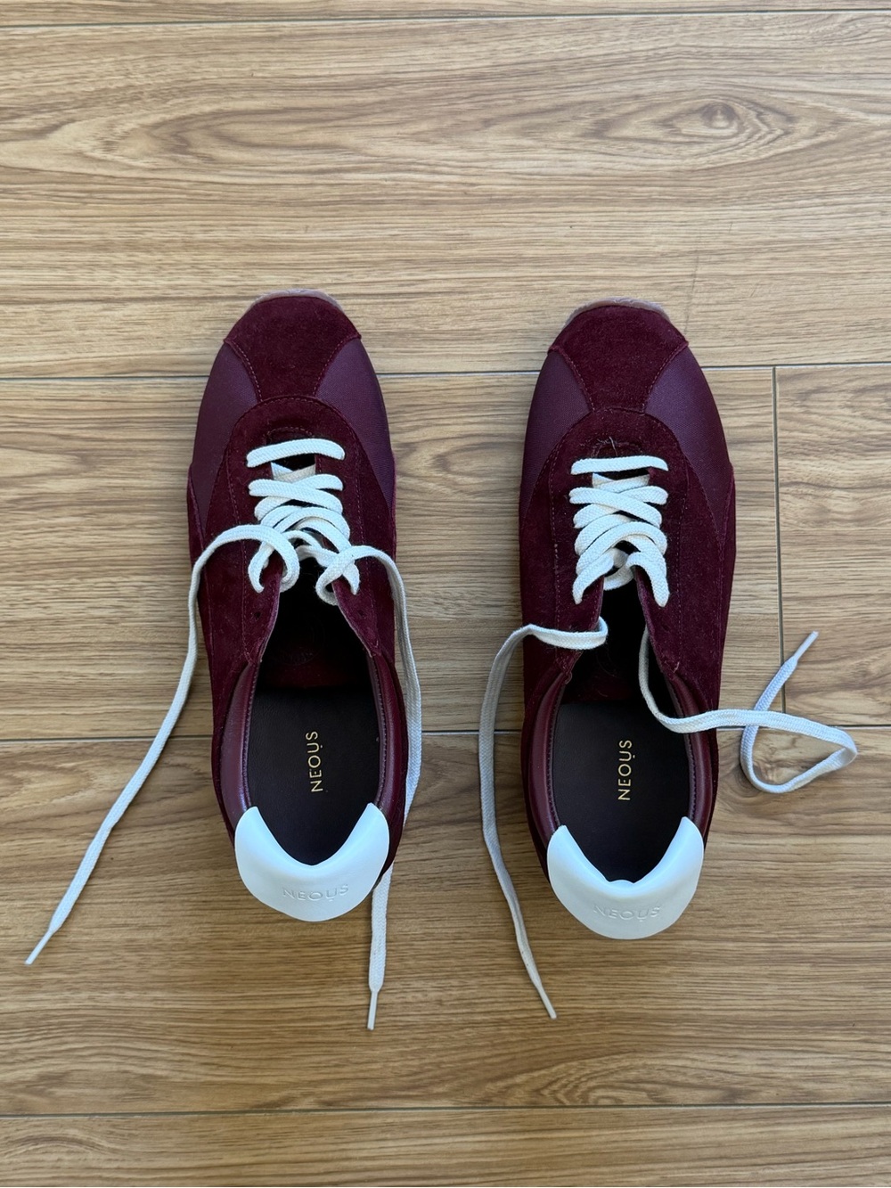 Neous Women's Burgundy Low-Top Sneakers with White Accents